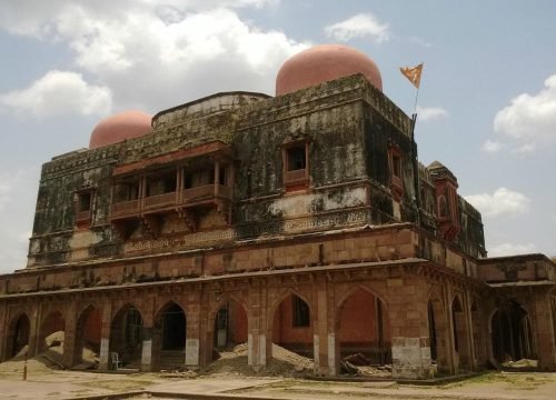 Kaliadeh Palace